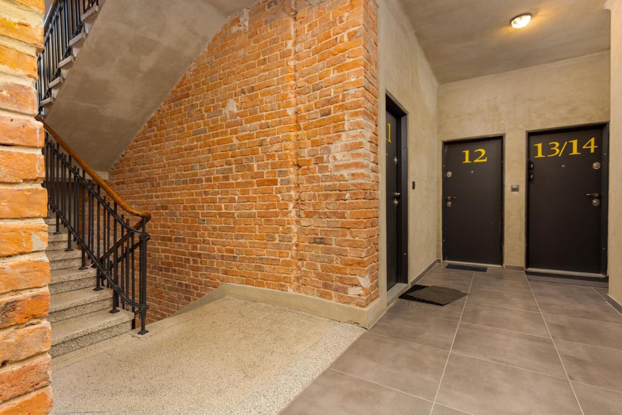 Stylish & Modern Praga By Renters * Warszawa
